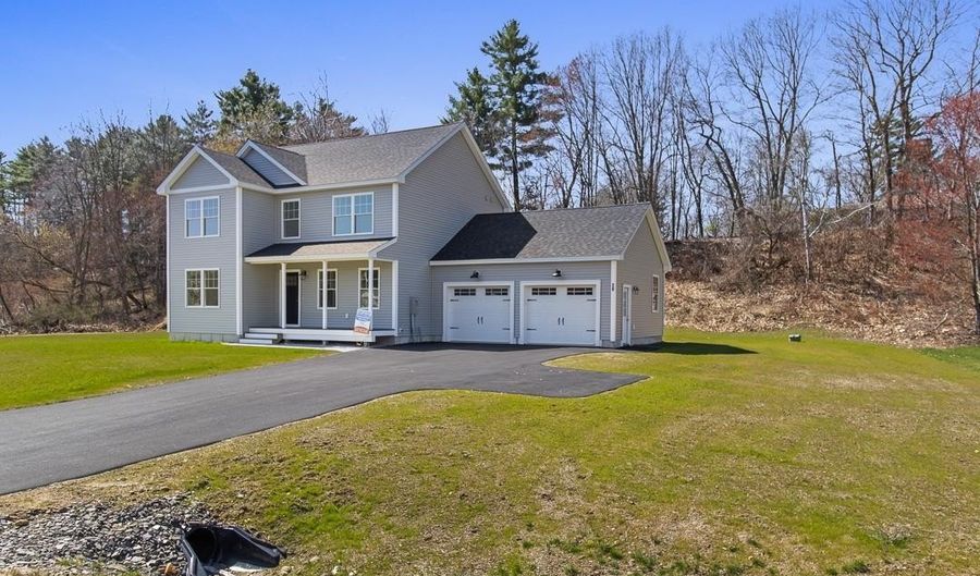 28 Pebble Ct 14, Barrington, NH 03825 - 3 Beds, 3 Bath