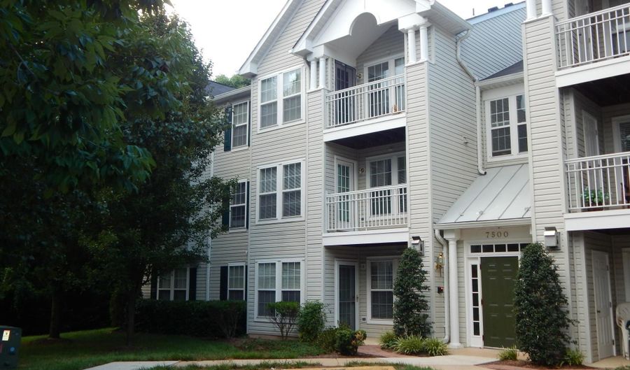 7500 CALDERON Ct 257 E, Alexandria, VA 22306 - 2 Beds, 2 Bath