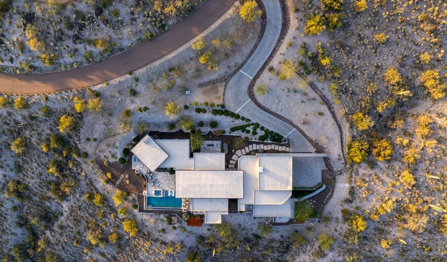 39897 N Father Kino Trl, Carefree, AZ 85377 - 4 Beds, 4 Bath