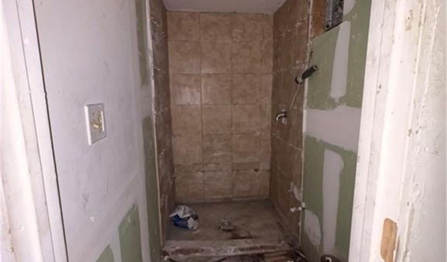 104 Miner St, Providence, RI 02905 - 2 Beds, 2 Bath
