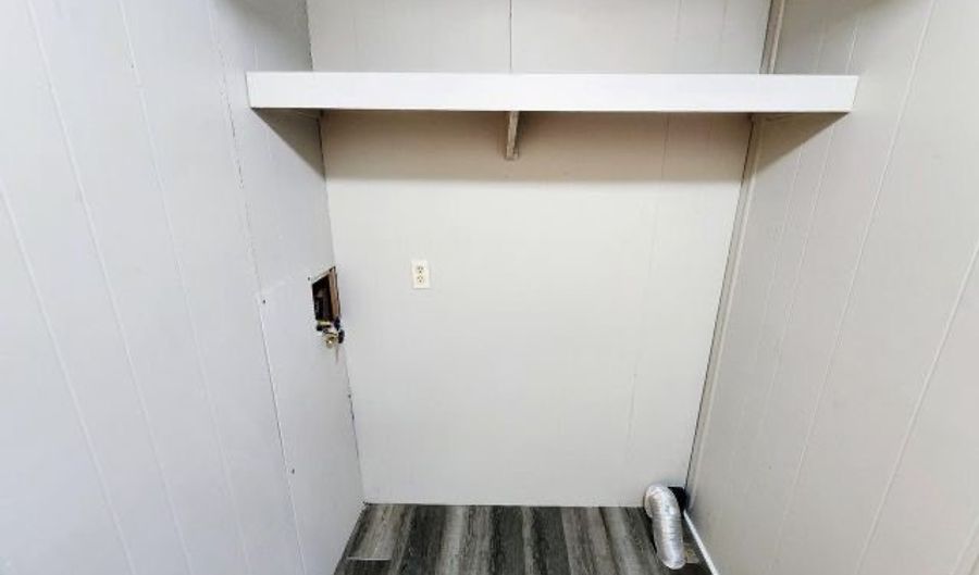 103 Harold Dr, Ashland, OH 44805 - 2 Beds, 2 Bath