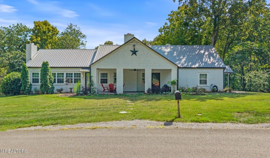 924 Long Mill Rd, Athens, TN 37303 - 3 Beds, 2 Bath