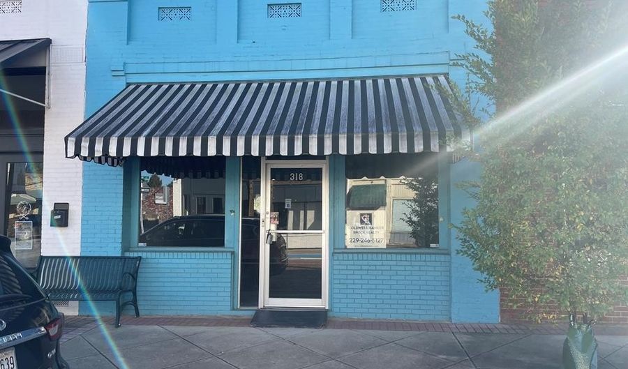 318 Water St, Bainbridge, GA 39817 - 0 Beds, 1 Bath