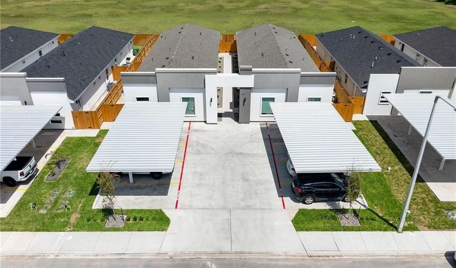 416 E Acacia St 2, Alamo, TX 78516 - 2 Beds, 2 Bath