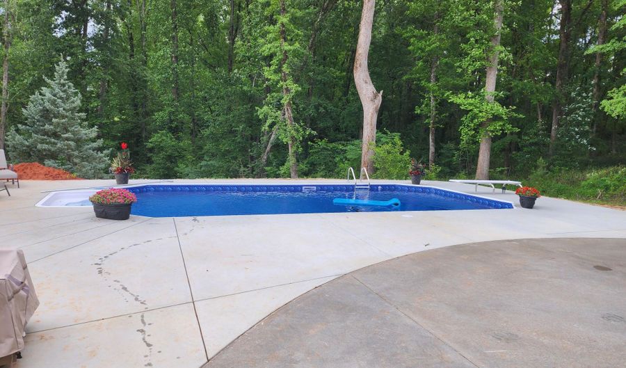 3275 Hadden Pond Rd, Avera, GA 30803 - 3 Beds, 3 Bath