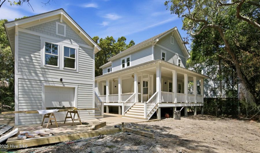 216 N Bald Head Wynd, Bald Head Island, NC 28461 - 4 Beds, 5 Bath
