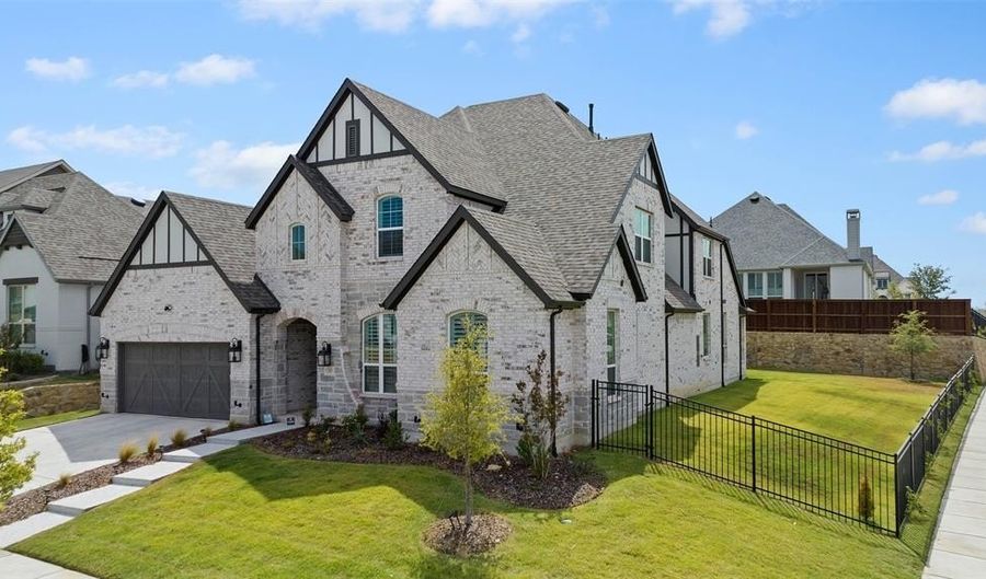 1600 Narita Bnd, Aledo, TX 76008 - 4 Beds, 5 Bath
