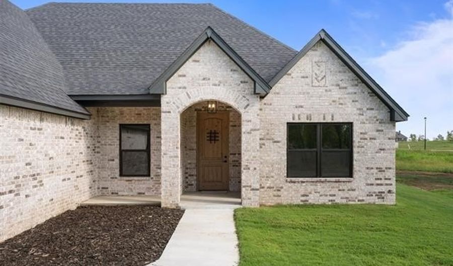 5822 Brandon Ct, Bartlesville, OK 74006 - 4 Beds, 3 Bath