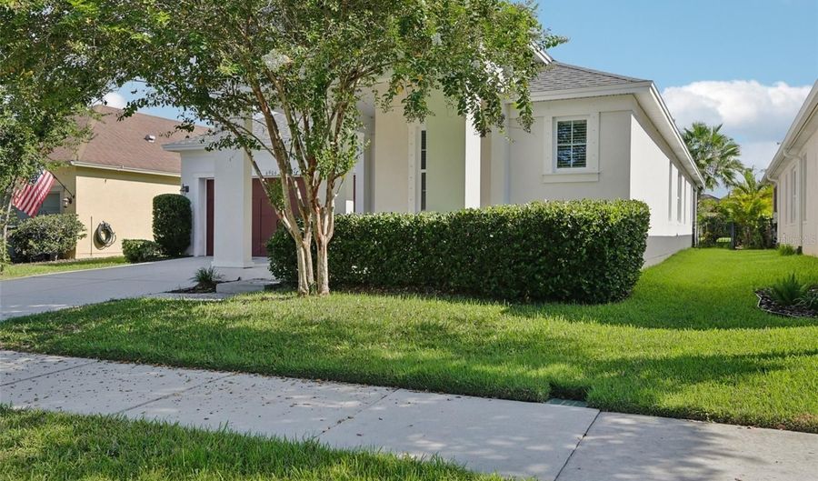 6906 SAIL VIEW Ln, Apollo Beach, FL 33572 - 3 Beds, 2 Bath
