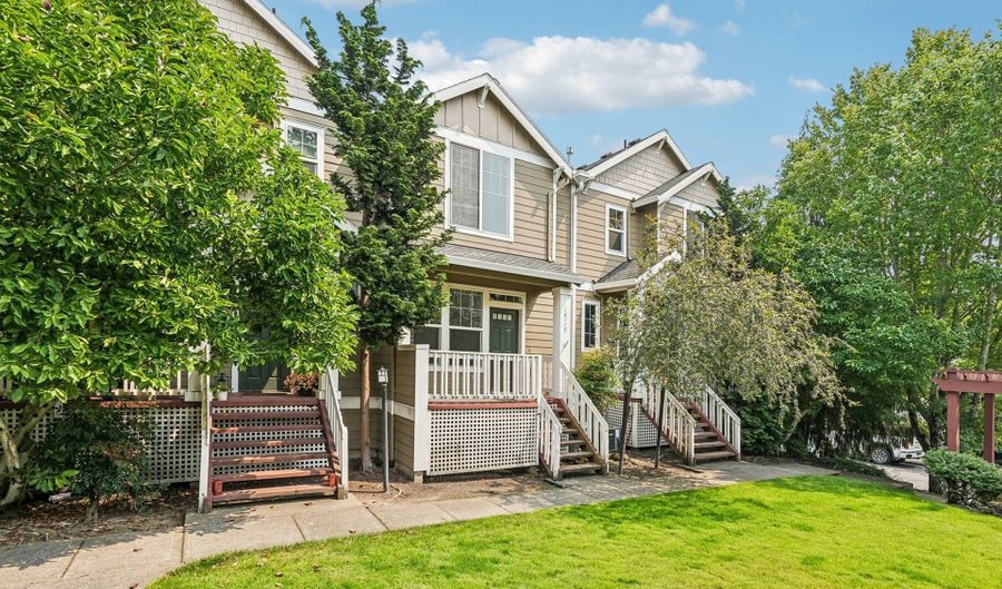 16115 SW GAGE Ln, Beaverton, OR 97006 - 2 Beds, 3 Bath