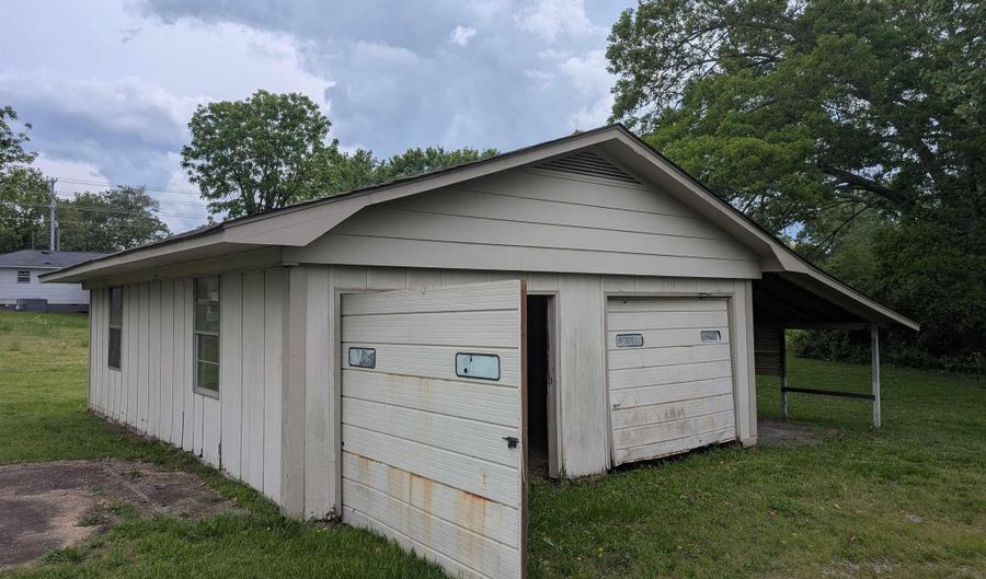 21 Arad Thompson Rd, Arab, AL 35016 - 3 Beds, 1 Bath