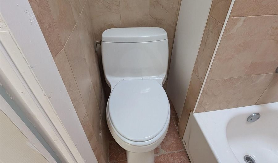 1441 Caspian Ave, Atlantic City, NJ 08401 - 3 Beds, 1 Bath