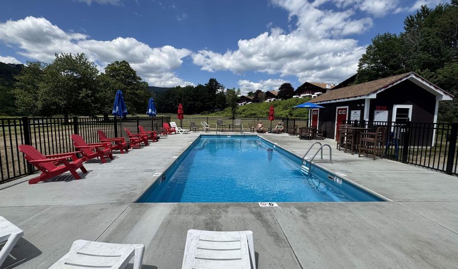 48 Linderhof Golf Course Rd E-3, Bartlett, NH 03812 - 2 Beds, 1 Bath