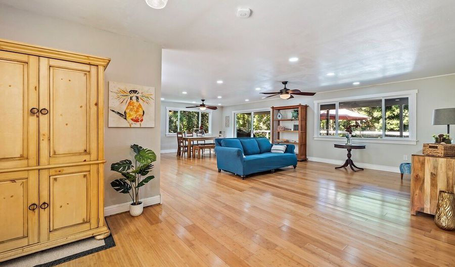 84-5085 PAINTED CHURCH Rd, Honaunau, HI 96704 - 3 Beds, 2 Bath