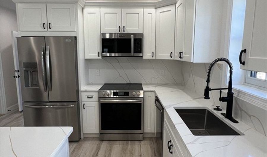 31 Old Morton St 1, Boston, MA 02126 - 3 Beds, 1 Bath