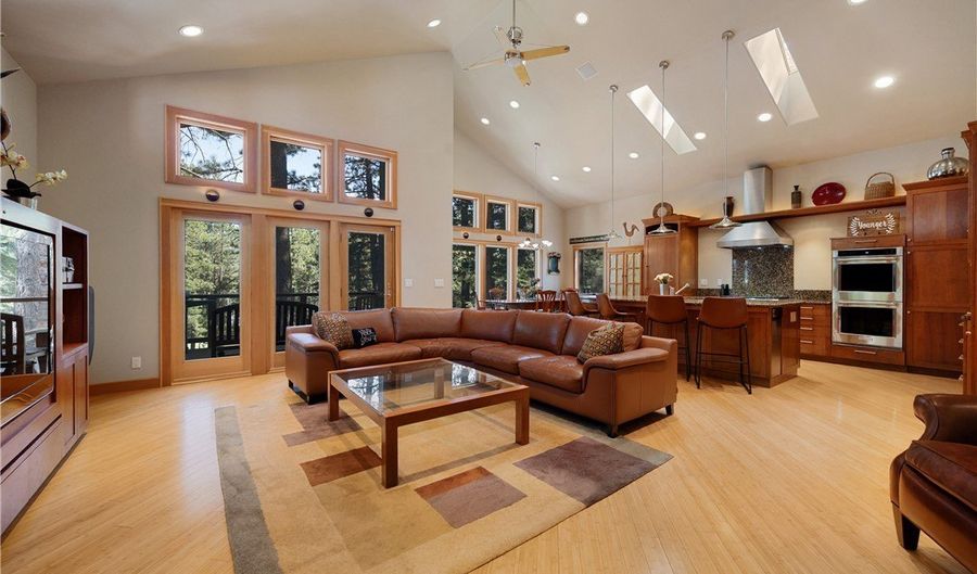 901 Jennifer St, Incline Village, NV 89451 - 5 Beds, 5 Bath