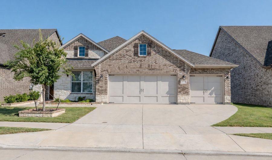 15124 Devonne Dr, Aledo, TX 76008 - 3 Beds, 2 Bath