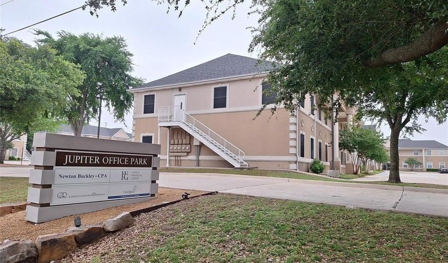 315 S Jupiter Rd 100, Allen, TX 75002 - 0 Beds, 0 Bath