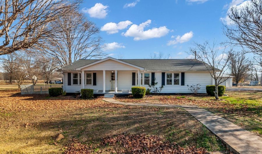 10248 New Cut Rd, Athens, AL 35611 - 3 Beds, 2 Bath