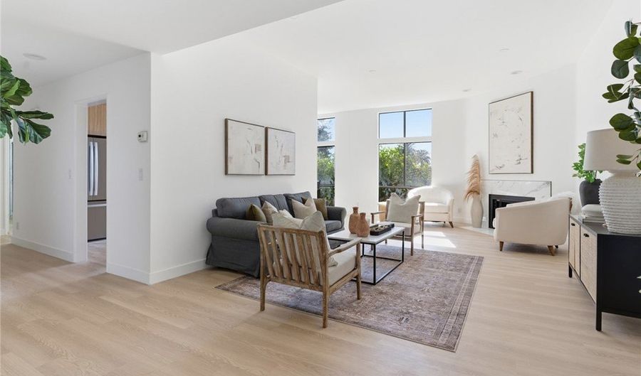 10820 Holman Ave 204, Los Angeles, CA 90024 - 2 Beds, 2 Bath