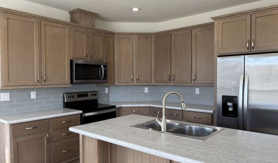 3301 S Goldfield Rd 5033, Apache Junction, AZ 85119 - 2 Beds, 2 Bath