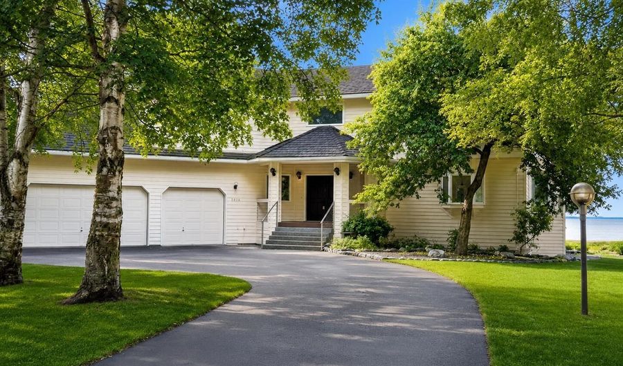 2904 Crows Nest Cir, Anchorage, AK 99515 - 5 Beds, 4 Bath