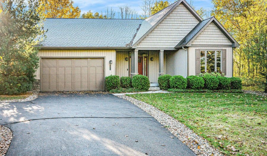 3378 Autumn Trl, Allegan, MI 49010 - 3 Beds, 2 Bath