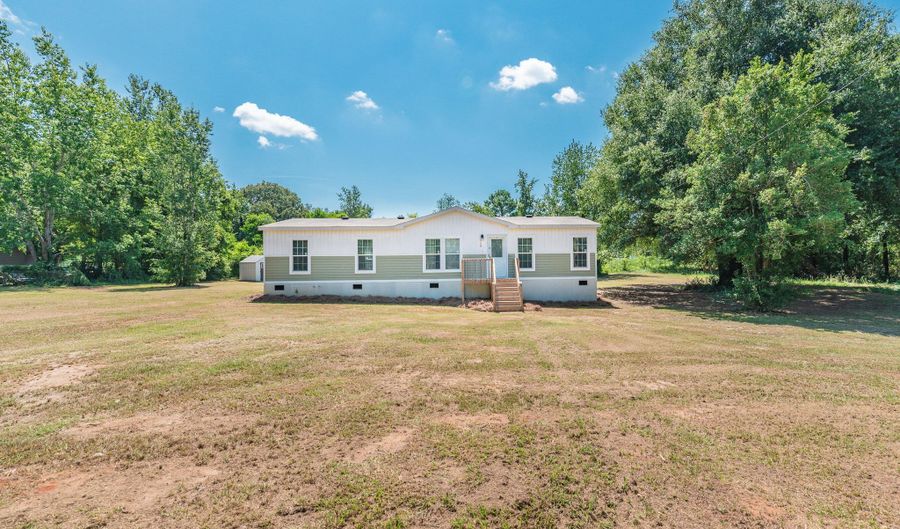 124 Dragstrip Rd, Aiken, SC 29803 - 3 Beds, 2 Bath