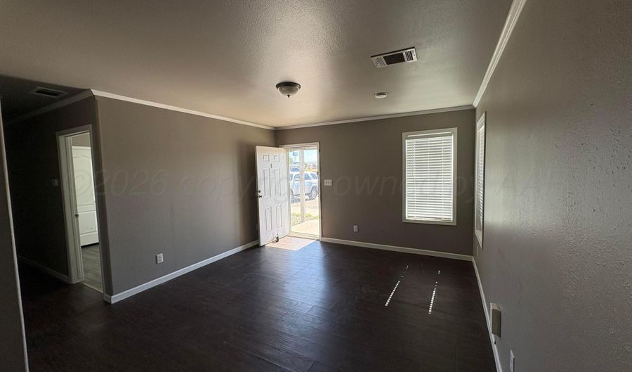 3501 SE 21st Ave, Amarillo, TX 79103 - 6 Beds, 2 Bath