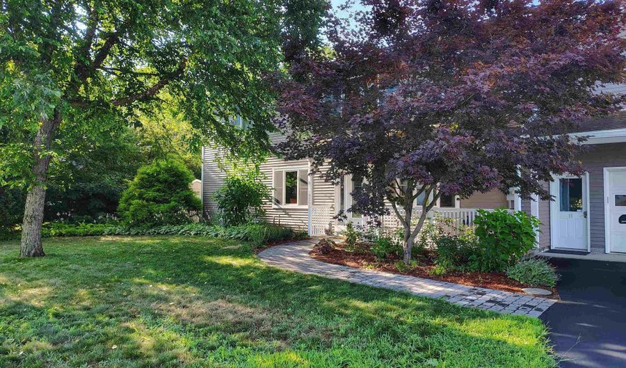 11 Bracket Cir, Charlestown, NH 03603 - 4 Beds, 4 Bath