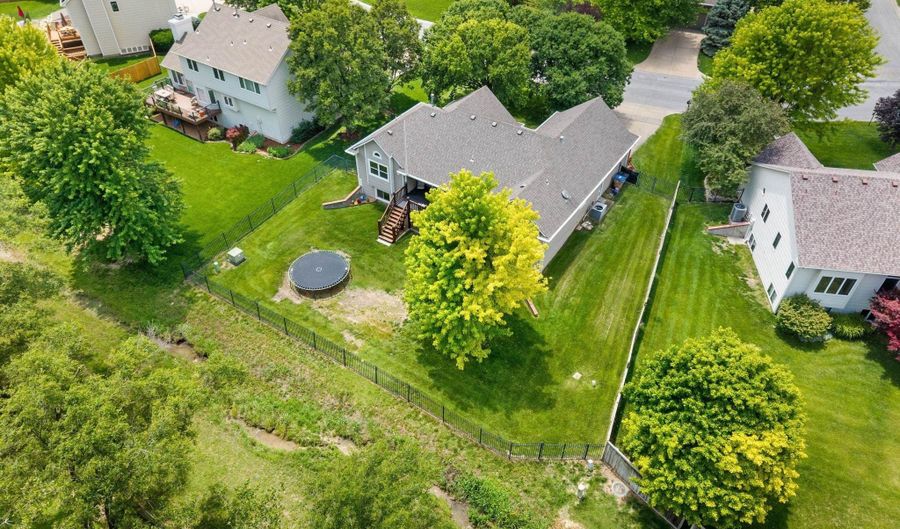 240 Bent Tree Ct, Andover, KS 67002 - 5 Beds, 3 Bath