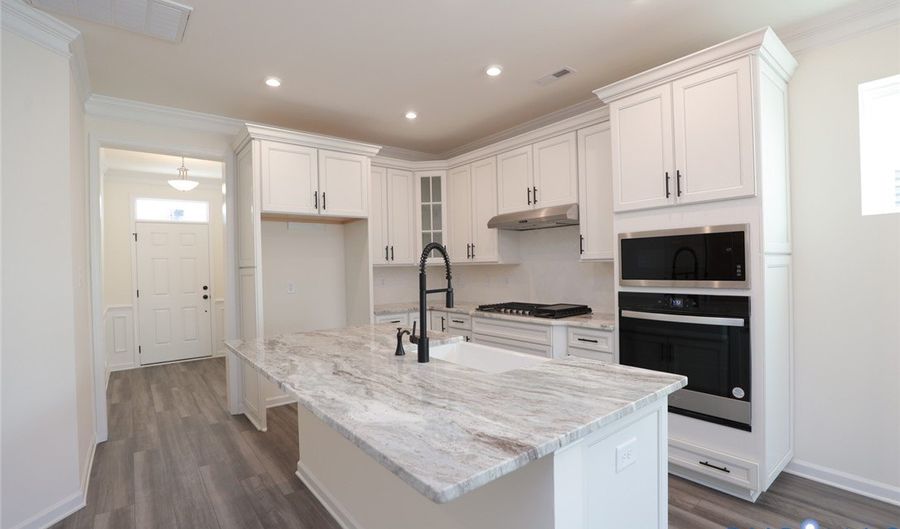 10342 Szalay Ln, Ashland, VA 23005 - 4 Beds, 3 Bath