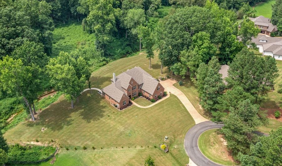 20 CAMDEN, Arlington, TN 38002 - 4 Beds, 5 Bath