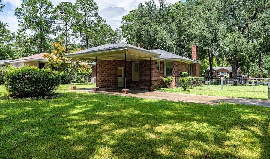 1500 Fifth Ave, Albany, GA 31707 - 3 Beds, 2 Bath
