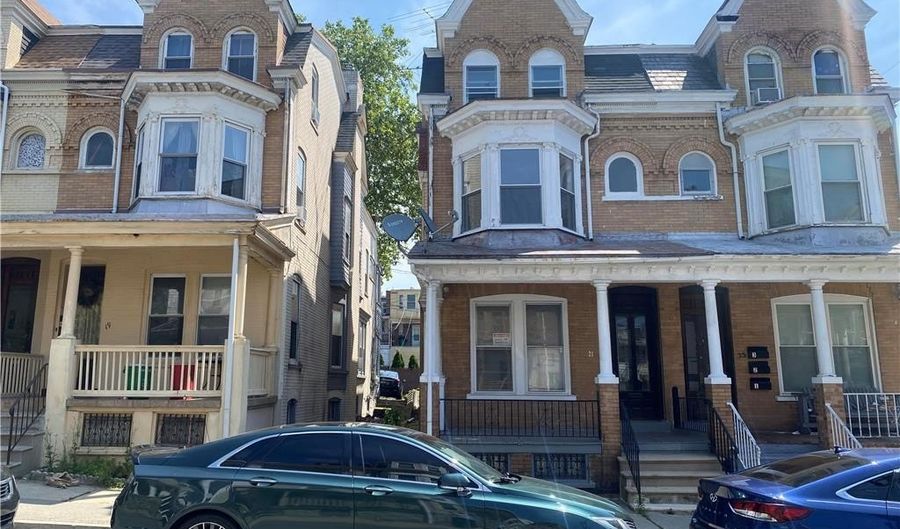21 S Madison St 2, Allentown, PA 18102 - 3 Beds, 1 Bath