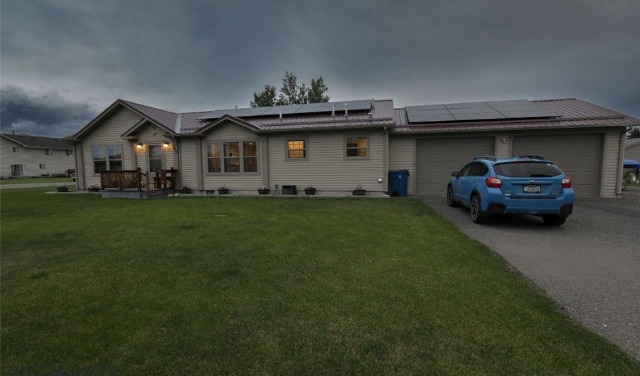 205 Bridge St, Big Timber, MT 59011 - 3 Beds, 2 Bath