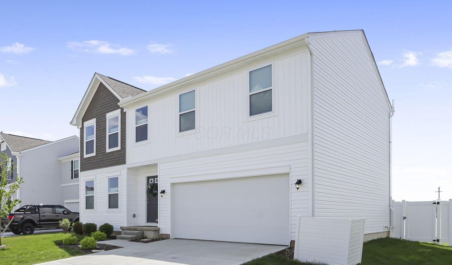 103 Boutot St, Ashville, OH 43103 - 4 Beds, 3 Bath