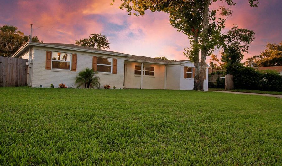 490 MAKO Dr, Atlantic Beach, FL 32233 - 3 Beds, 2 Bath