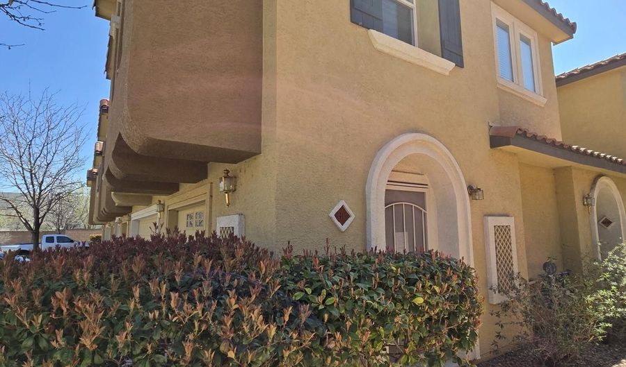 601 Menaul Blvd NE 4406, Albuquerque, NM 87107 - 2 Beds, 2 Bath