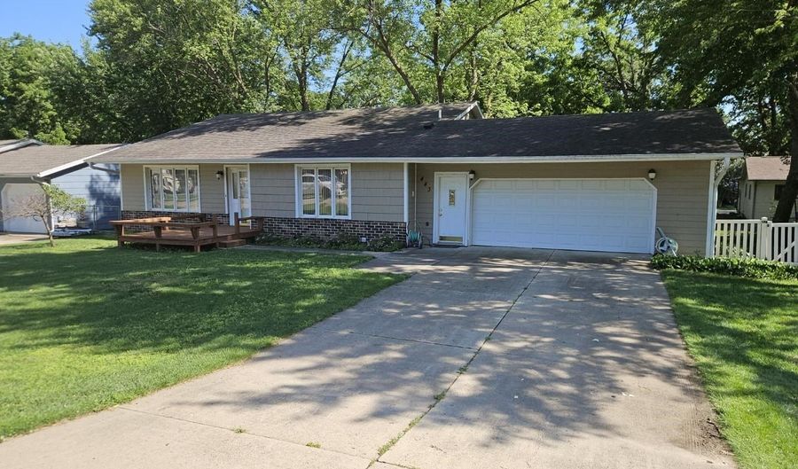 443 Rohr St, Arnolds Park, IA 51331 - 4 Beds, 1 Bath