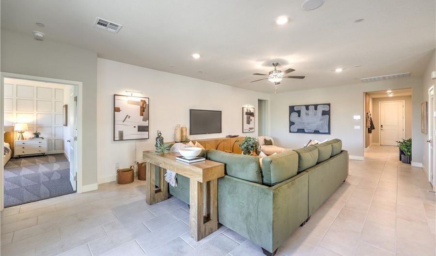 1043 FOX FALCON Ave 777, Henderson, NV 89011 - 4 Beds, 3 Bath