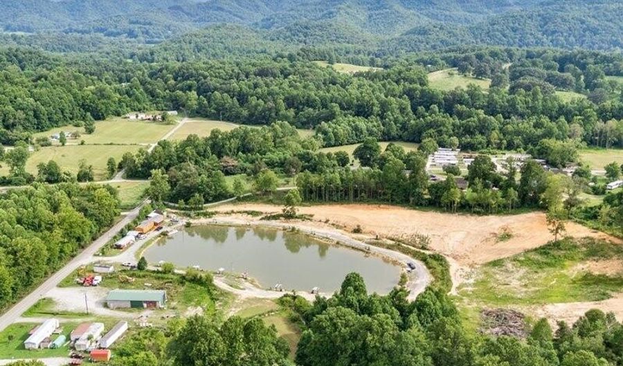 3500 Ky Hwy 930, Barbourville, KY 40906 - 3 Beds, 2 Bath