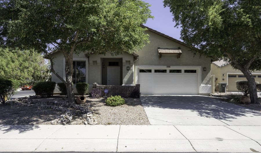 3018 N REGAL Ct, Casa Grande, AZ 85122 - 3 Beds, 2 Bath