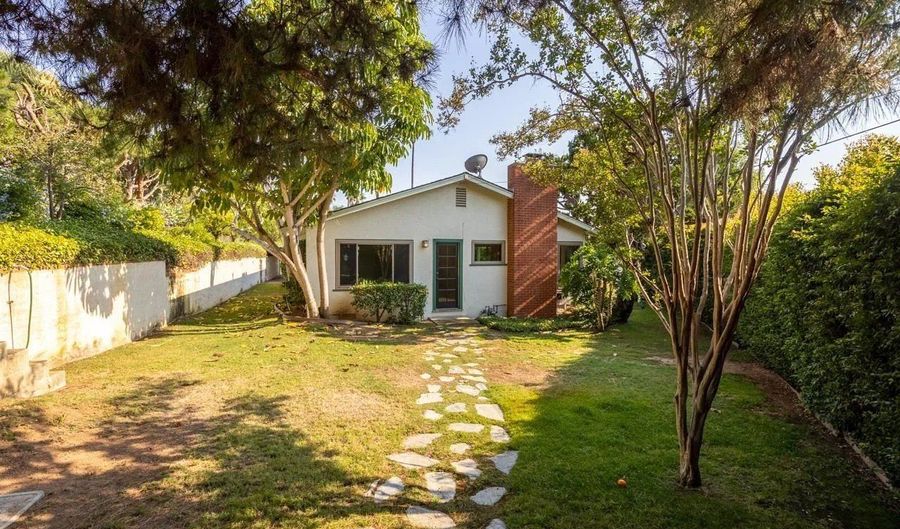 4815 BEAUMONT Dr, La Mesa, CA 91941 - 3 Beds, 2 Bath
