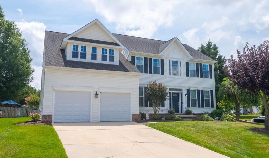 1438 MOONSHADOW Rd, Bel Air, MD 21015 - 5 Beds, 4 Bath