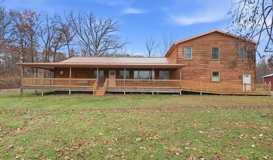 7020 E CR 581 N Rd, Albany, IN 47320 - 4 Beds, 4 Bath