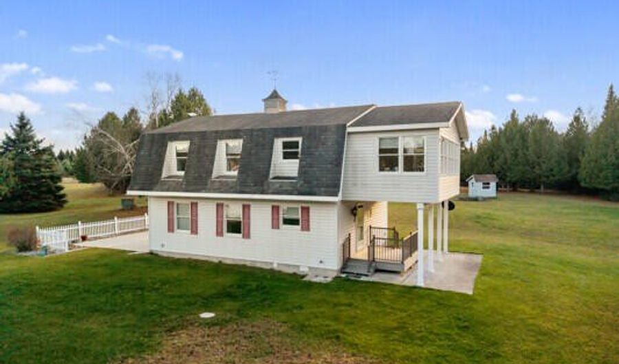 7550 Bushey Rd, Alpena, MI 49707 - 2 Beds, 2 Bath