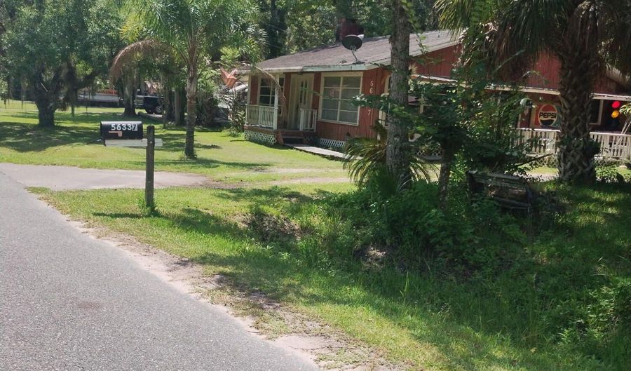 56337 Blue Creek Rd, Astor, FL 32102 - 2 Beds, 1 Bath