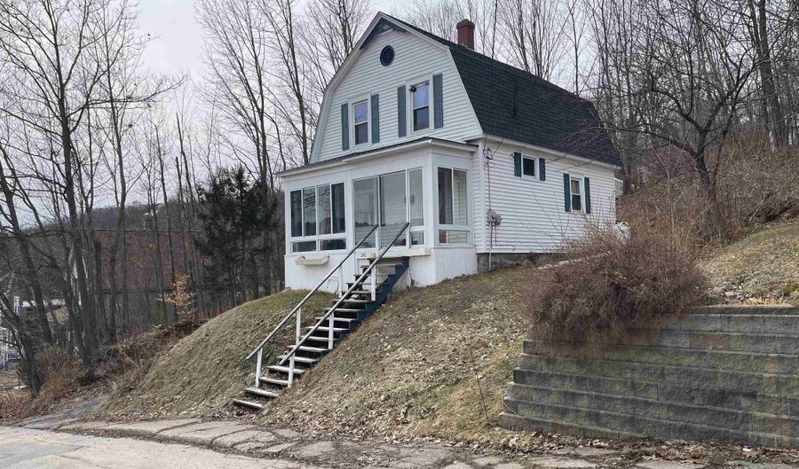 243 Sweden St, Berlin, NH 03570 - 3 Beds, 1 Bath