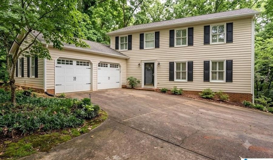 6 LANIER Pl, Anniston, AL 36207 - 4 Beds, 4 Bath